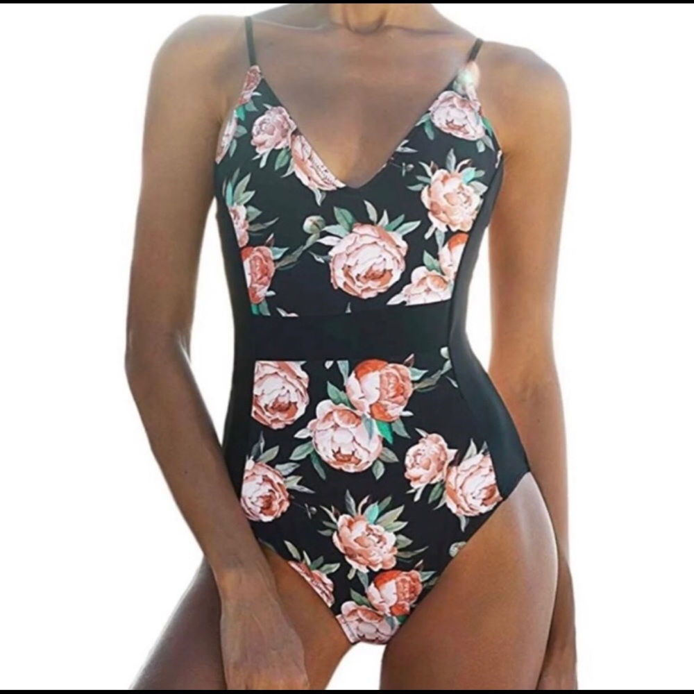 CUPSHE Floral Print Happy Time One-Piece Swimsuit